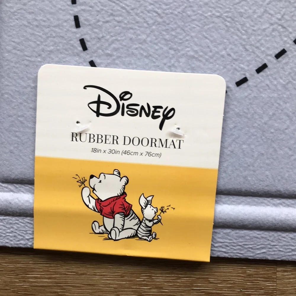 DISNEY WINNIE THE POOH WELCOME MAT NWT